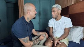 2 HOT MEN KISSING INTENSELY - BY JAMAL SANGENT AND JHONY MURRAY - FULL CLIP