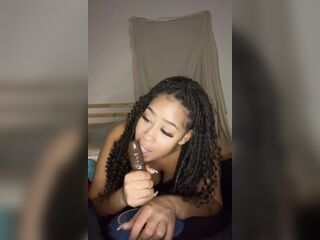 Black cutie teasing herself until that babe squirts