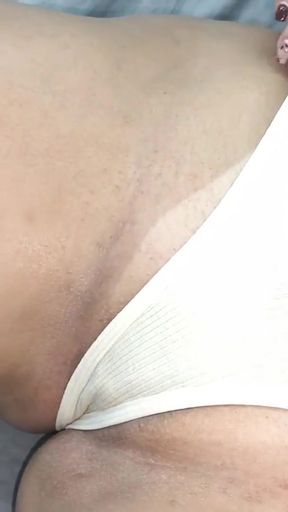 Jaw-dropping moment from &quot;INTERNAL CUMSHOT FOR THE LATINA BIG ASS STEPMOM&quot;