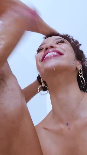 American Petite Beauty Alexis Gets Her Ass Ravaged in Steamy Anal Sex