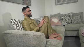 Pakistani Housemate Fucks Cam Girl