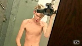 Solo Stroking With Tyler At Home! - Tyler Thayer - BoyCrush