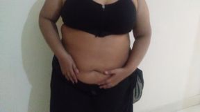 Beautiful Indian Webcam Model - BBW