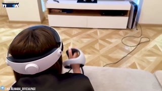 Tricky stepson fucks his naive stepmom while she is in virtual reality
