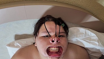 I love it when my man humiliates my face like the submissive whore I am