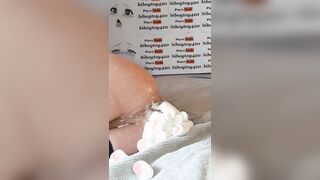 24 marshmallow buttfuck injection and explusion whit ass-fuck rosebutt.