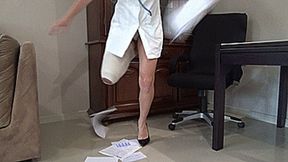 amputee medical worker