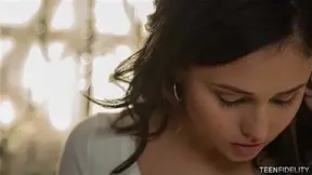 Natural Teen Beauty Creampied By Big White Cock