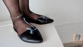 (615) Shoejob in Leather Flat Mules and Nylon Feet - Dame Olga (720p)