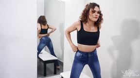 ”SHEMALE ANGELS Trans costumer needs a help on black friday”