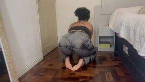 bbw yoga farts