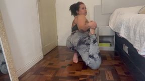 bbw yoga farts