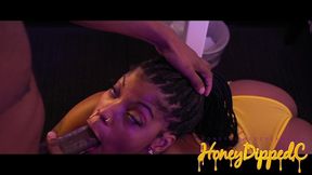 honeydippedc sucks up dickhddaily