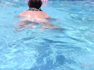 Aunt Judy's - Breasty Redhead mother I'd like to fuck JoJo Robinson Goes Slender Dipping in the Pool
