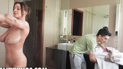 REALITY KINGS - Josephine Jackson Finds Jordi’s Cock After A Shower Prank And Rides It Hard