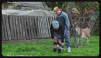 German Bbw Granny Sucks and Fucks Outdoors in Glasses - Fresh Jizz