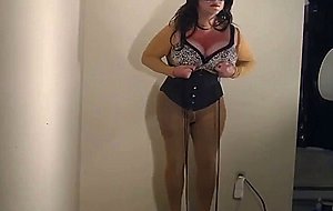 Amira sweet bra and corset