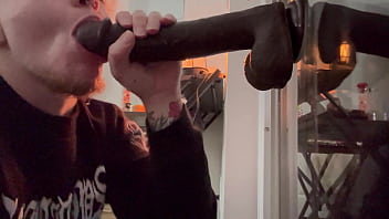 Taking FatCock In My Throat