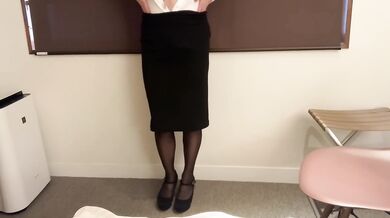 【人妻妄想日記②】OL姿で犯されたい人妻