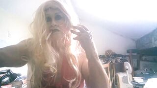 Sarah, the sissy bi-atch, craves your complete destruction and gobbles your cri de coeur