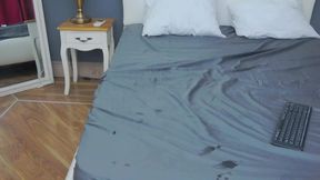 CUM SHOW!! OIL AND HOT MILK !!! COME GET IT !!