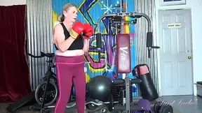 Hot and sweaty gym sex with aunt Judy's curvy blonde GILF Elle