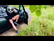 Road side smoke and cum