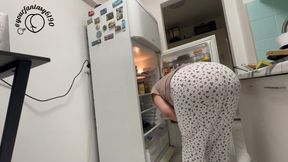 Filling up My Fridge with Stinky Farts