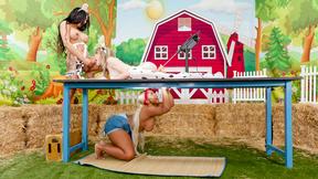 Chubby ebony milkmaid ravaged by trannies