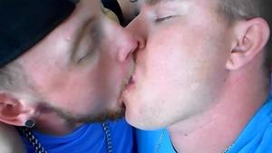 ManPuppy.com - Hawt gay Leo enjoys raw fucking
