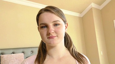 Eliza Eves Blowjob and Creampie with Mike Hunt