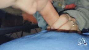 Netflix and chill the way it was meant to be (blowjob)