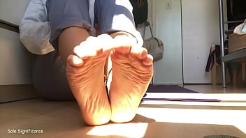 Dancer'_s Wrinkled Soles