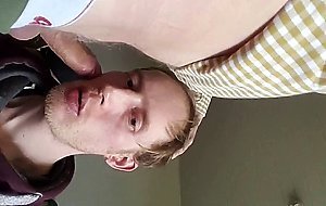 Lecker Sperma Schlucken