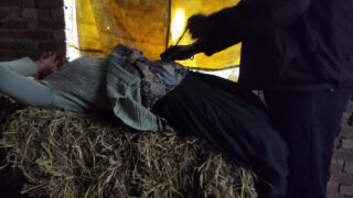 Indická teenagerka s velkým zadkem dostane špinavý anální creampie po parním orálu a pejskem bušení