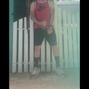 Quick Outdoor Cumshot From Jockdad87