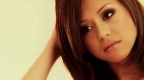 Mia Lina's Wild Masturbation Session