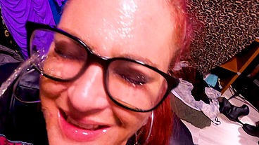 Open your mouth Mommy I need to Piss!