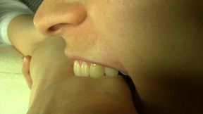 Klaudia - Side Shoot Close-Ups Bite - HD 1920x1080