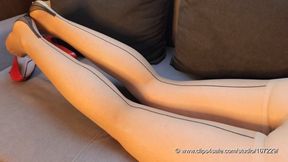 Nylon - Legs - Buttocks - Nylon - Beine - Po