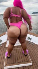 pinky boat