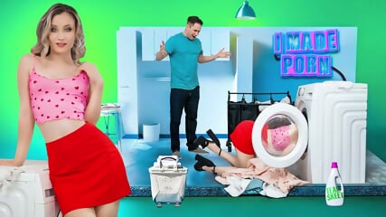 Lily Blossom - Roommate Stuck In Washing Machine
