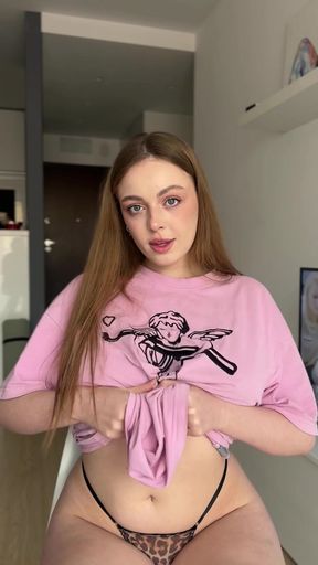 You probably never guessed there were big boobs hiding under this shirt
