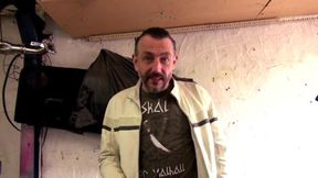 Sexy MILF gets a warm fuck and a warm load on her face