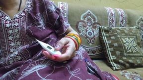 Bhabhi ki chut ki garmi 98&deg; thi chod kar thanda kiya bhabhi ko