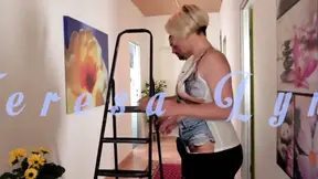Busty blond MILF geniet van hardcore kut neuken
