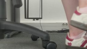 À son poste de travail