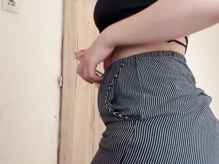 Lascivious Stepsister I'll twerk, masturbate and give u a virtual tugjob and then show u my large Latin chick titties.