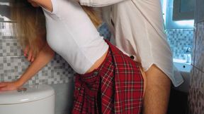 The Guy Saw His Stepsister in the Toilet in a Uniform and Decided to Fuck Her Right There.4k