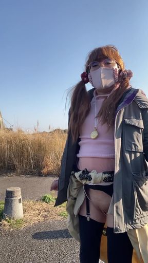 No150 Tucking Exposed in the Parking Lot During Break